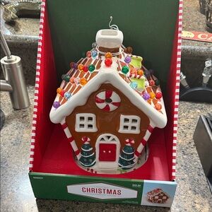 Lighted Christmas Gingerbread House Decoration